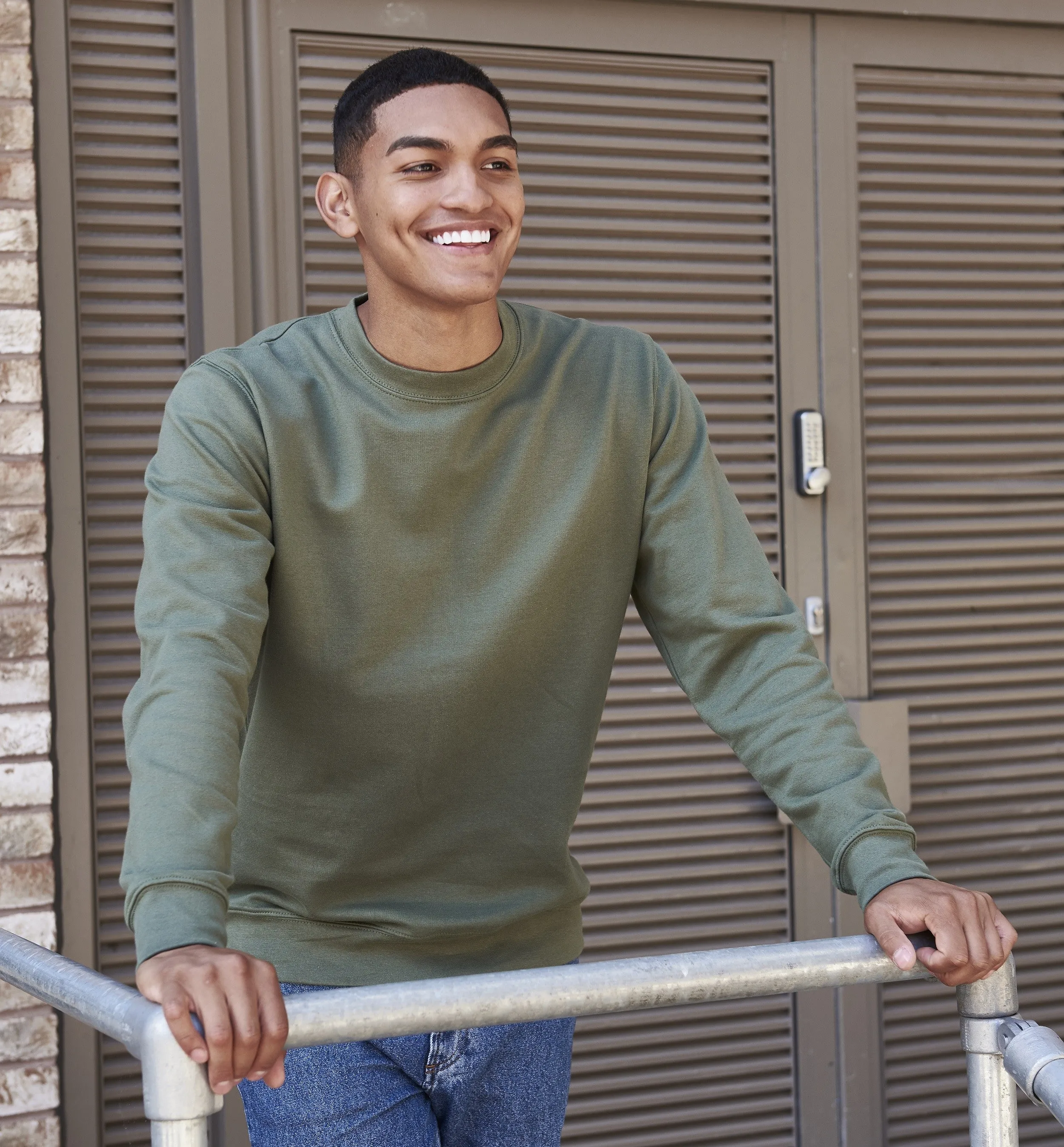 AWDis Sweatshirt | OLIVE GREEN