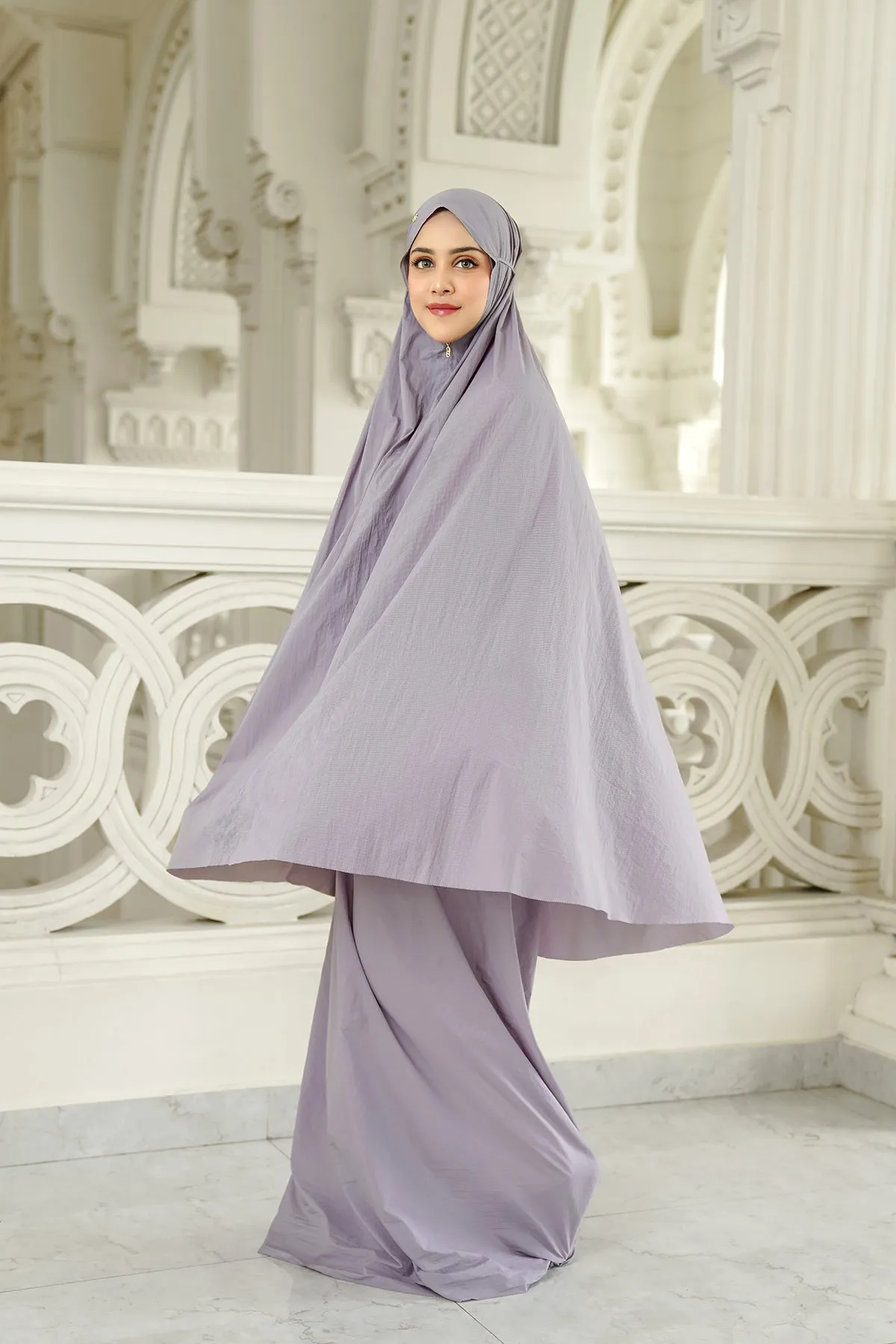 Capsule Prayer Robe - Violet