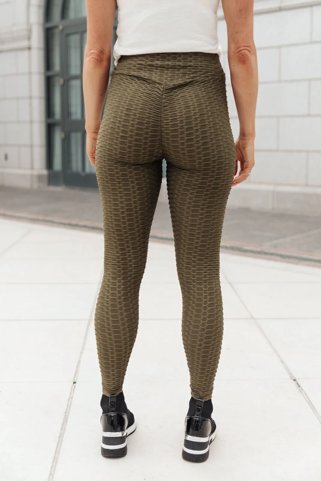 DOORBUSTER Let's Go Textured Leggings in Olive