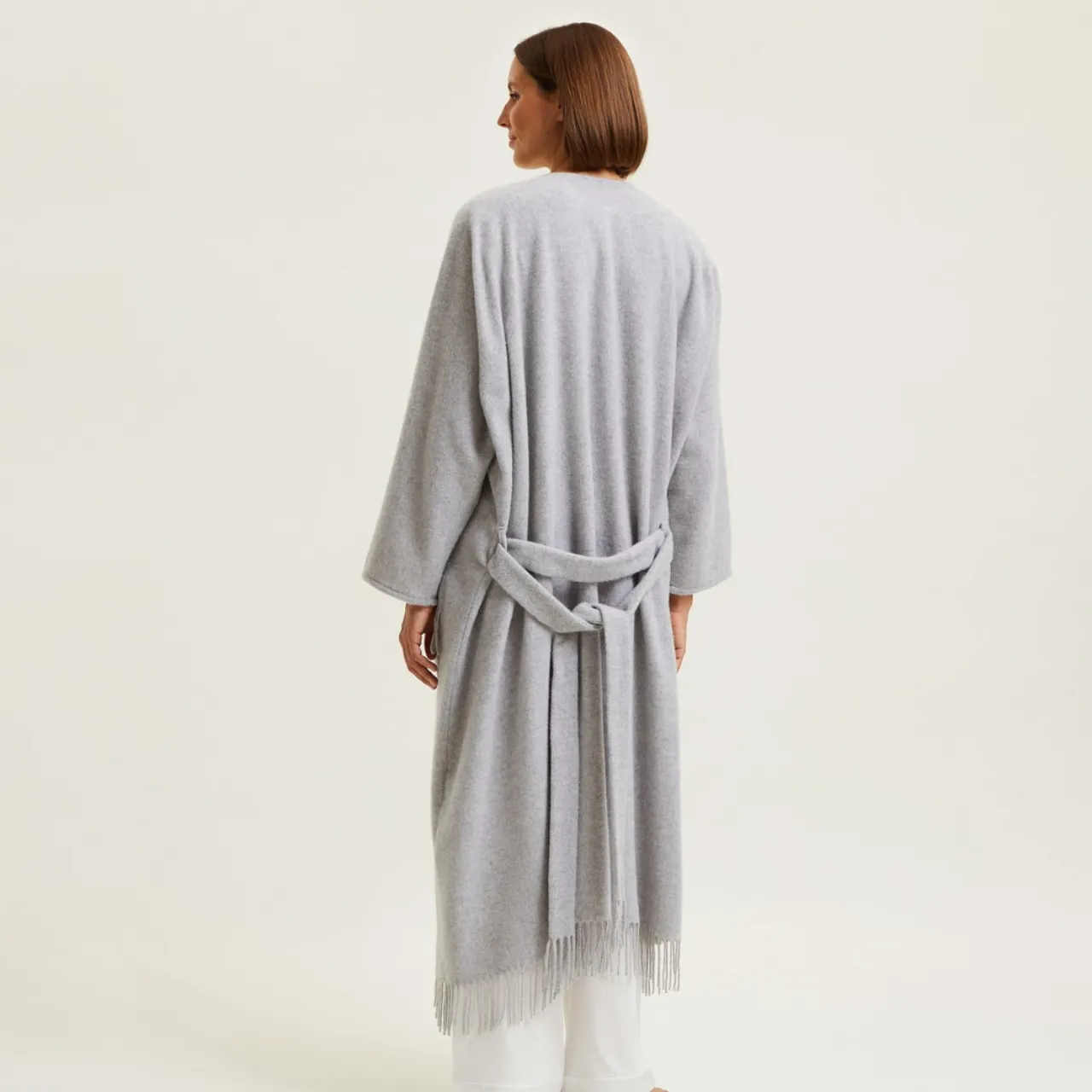 Eponyme Wool Long Poncho in Gris Chine