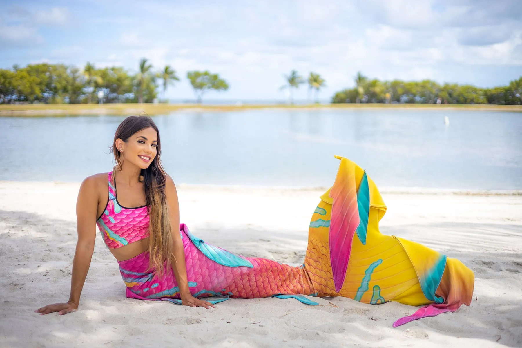 Mermaid Elle's Miami GalleryTail - by Cape Cali