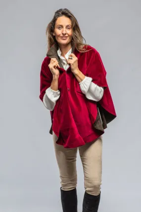 Ordesa Reversible Tweed/Velvet Cape In Wine