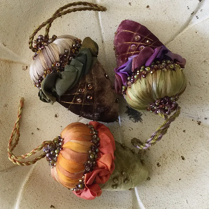 Velvet Acorn Ornament Set Kit - Autumn Mix