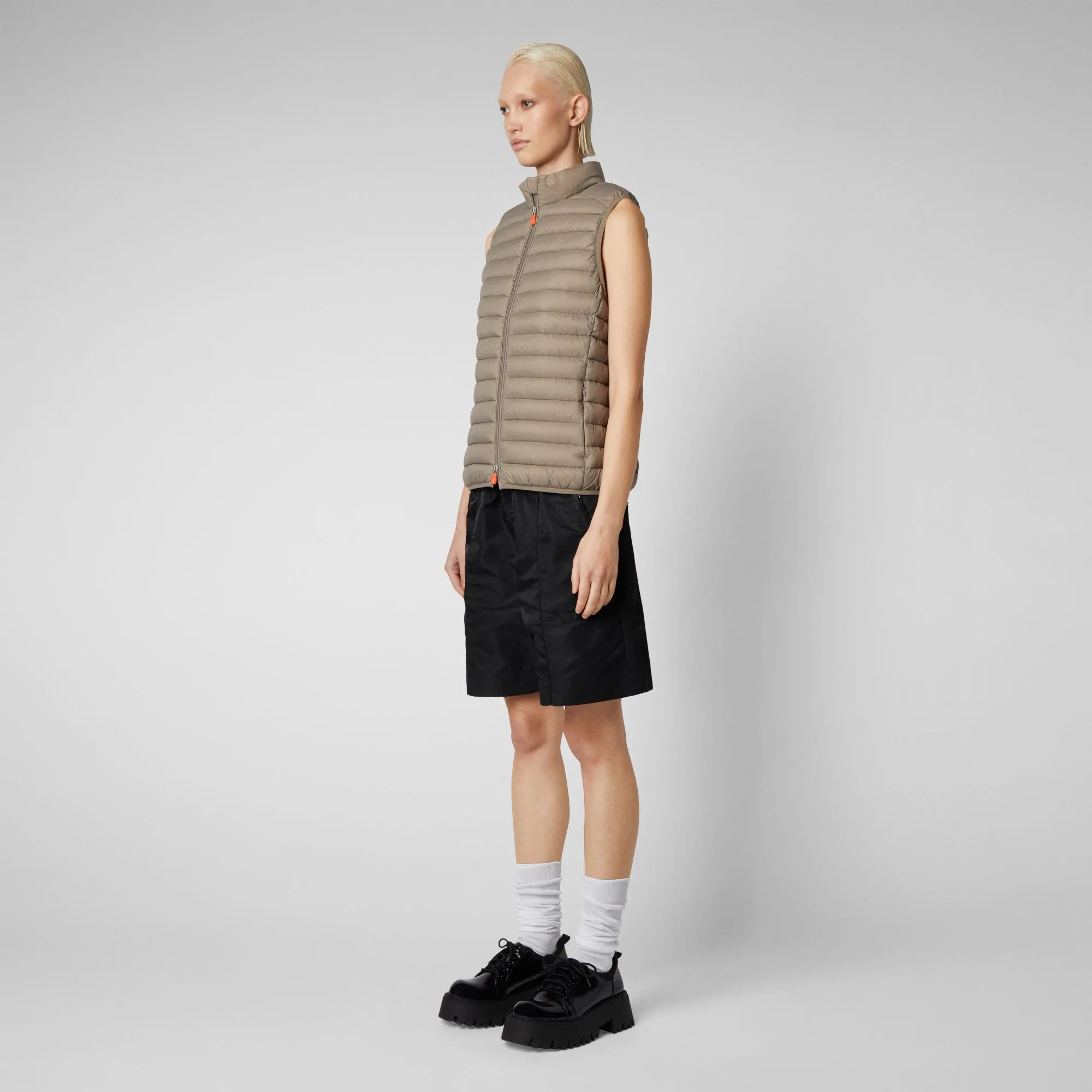 Woman's quilted gilet Charlotte in elephant grey